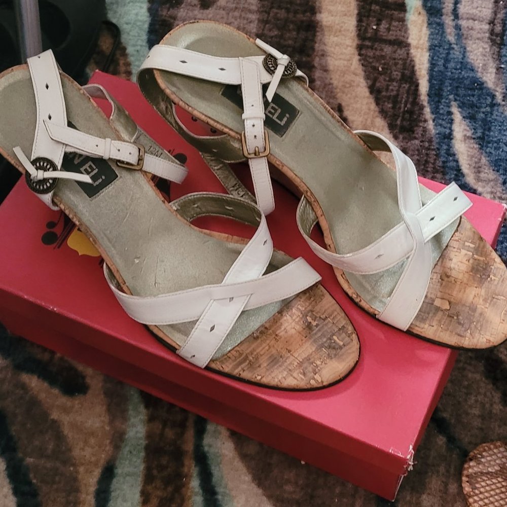 wedge sandal   Van Eli
